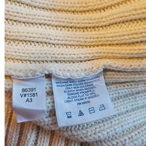 Lands End Cream Fisherman Cable Knit Mock Neck 1/4 Zip Sweater sz Medium Basic - Picture 3 of 5